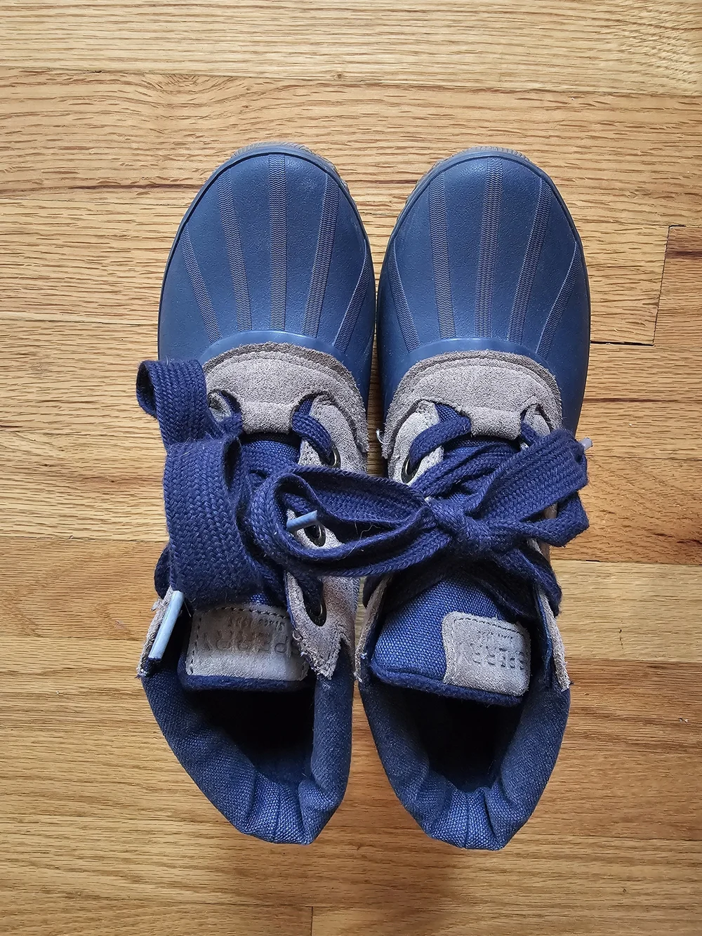 Sperry excellent used